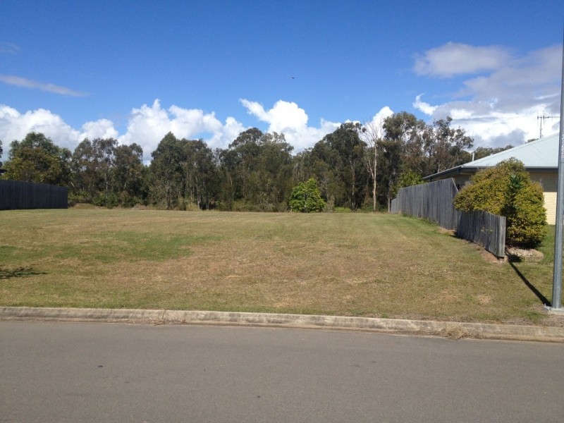 20 Spinnaker Drive, Point Vernon QLD 4655