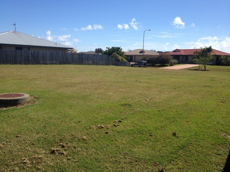 20 Spinnaker Drive, Point Vernon QLD 4655