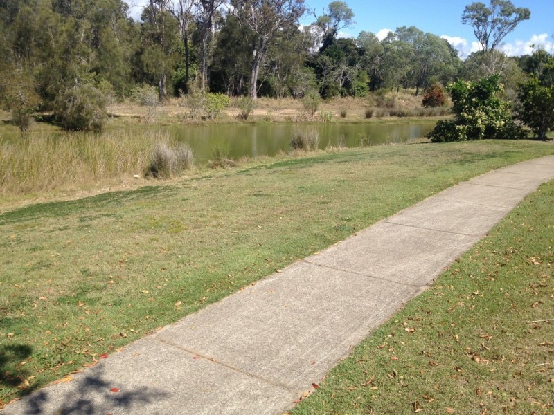 20 Spinnaker Drive, Point Vernon QLD 4655