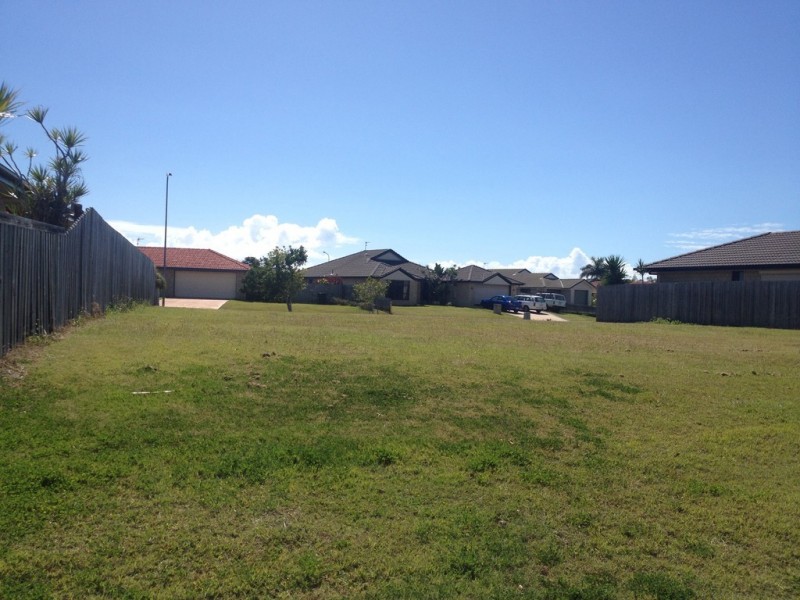 20 Spinnaker Drive, Point Vernon QLD 4655