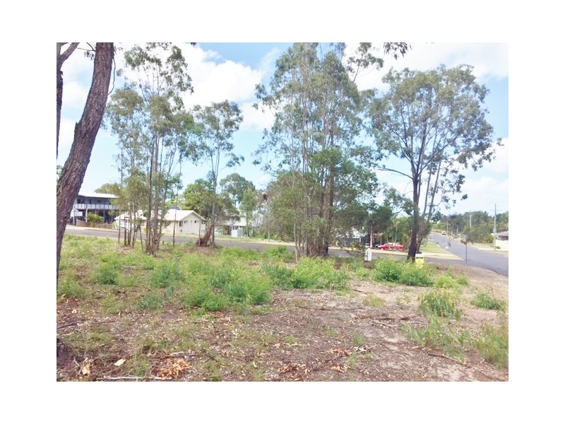 8 Sandpiper Street, River Heads QLD 4655