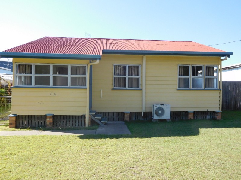 62 Elizabeth Street, Urangan QLD 4655