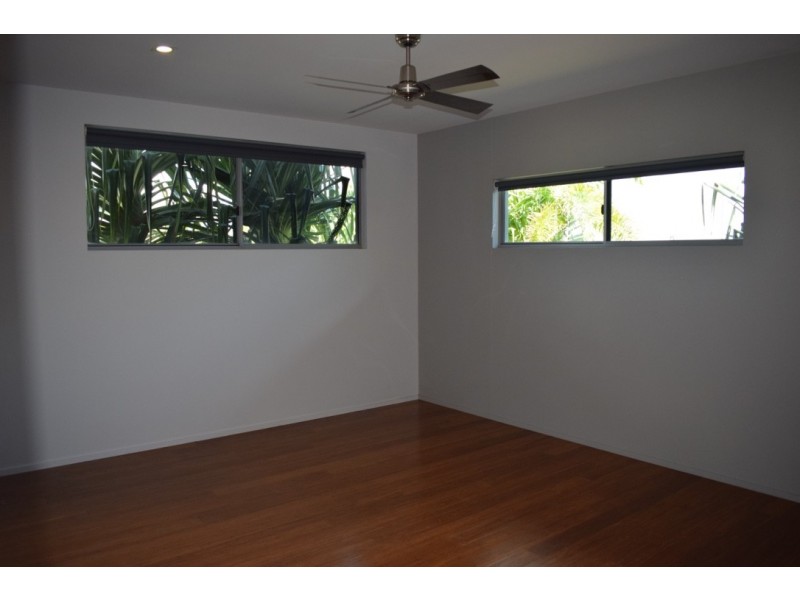 16 Davis Drive, Kawungan QLD 4655