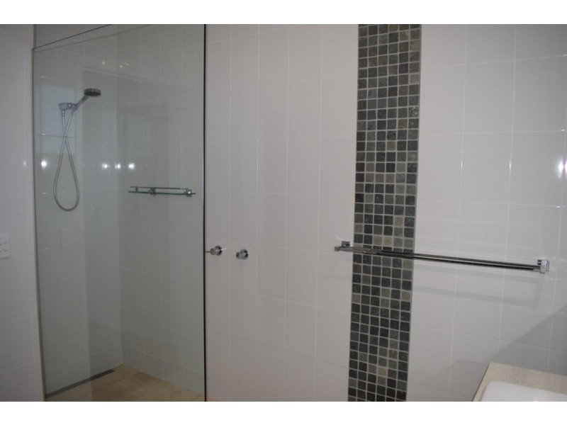 16 Davis Drive, Kawungan QLD 4655