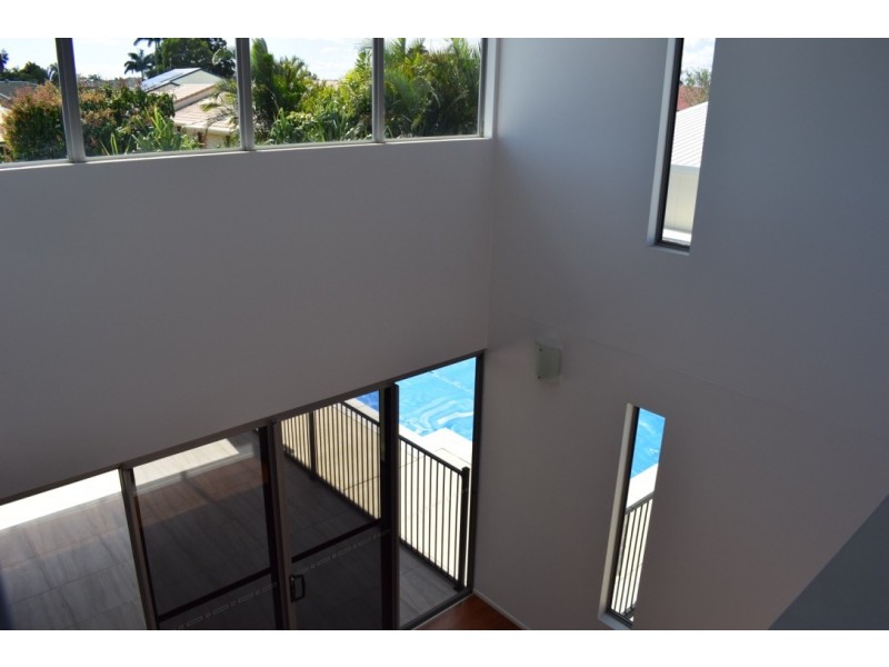 16 Davis Drive, Kawungan QLD 4655