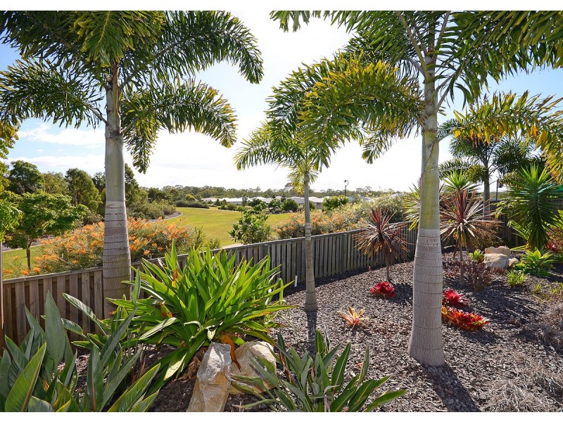 32 Parklands Boulevard, Wondunna QLD 4655