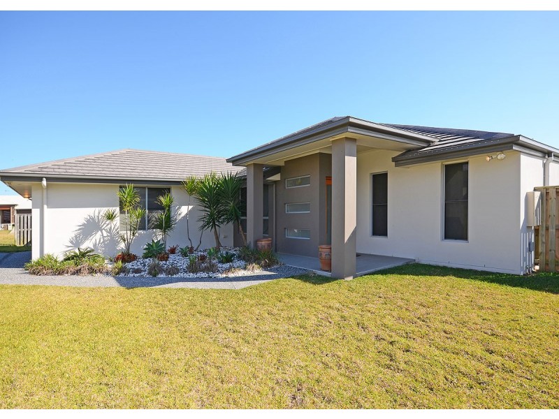 32 Parklands Boulevard, Wondunna QLD 4655