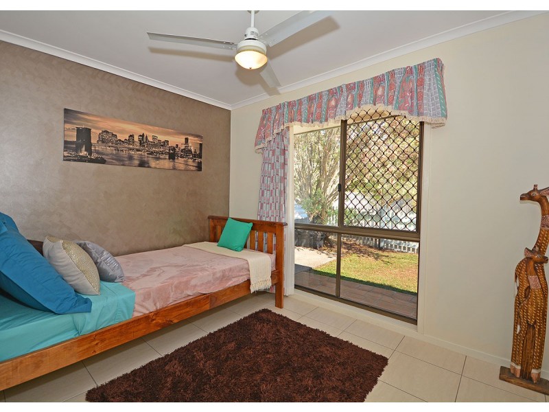 18 Franklin Street, Urraween QLD 4655