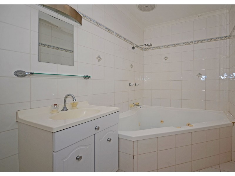 6/10 Denmans Camp Road, Torquay QLD 4655