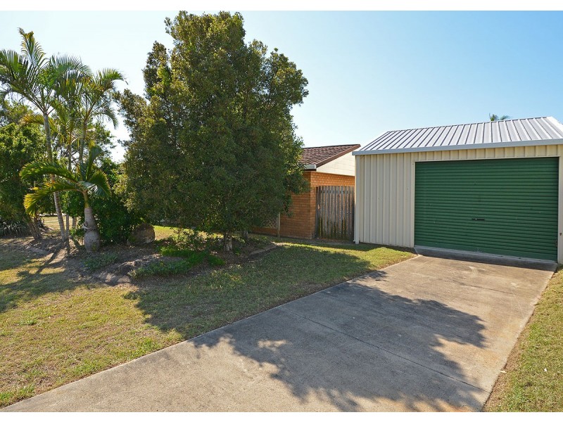 31 Park Street, Urangan QLD 4655