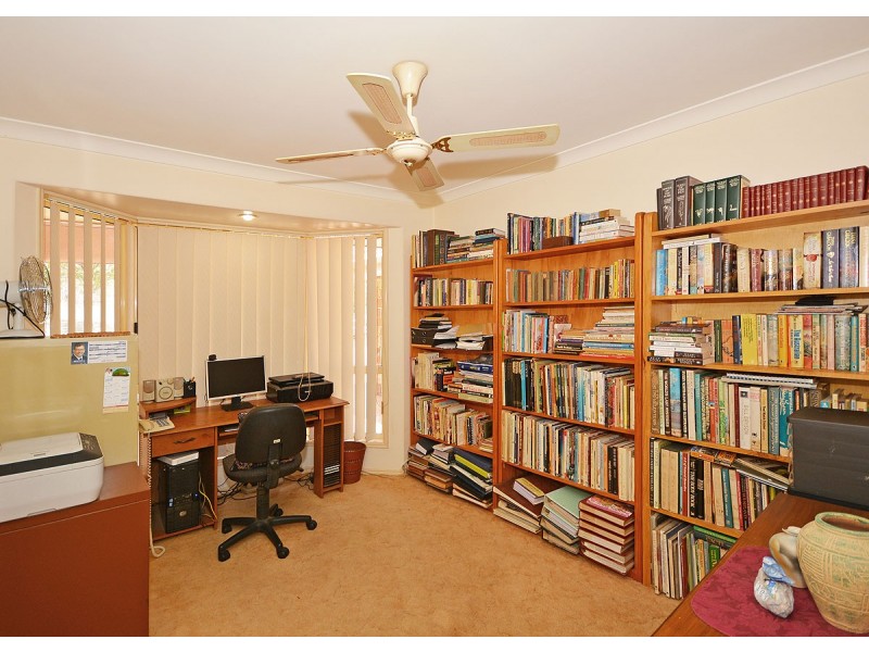 12 Ferryman Close, River Heads QLD 4655