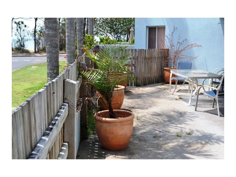 3/458 ESPLANADE, Torquay QLD 4655