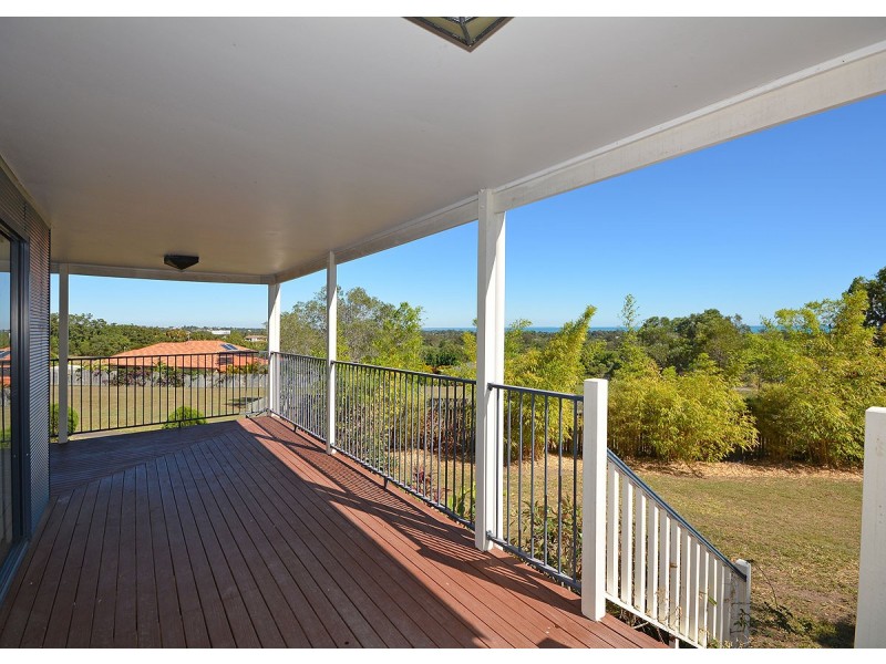 6 Deeds Court, Dundowran Beach QLD 4655