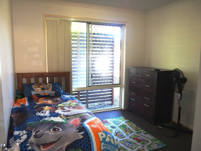 9 Sunset Crescent, Torquay QLD 4655