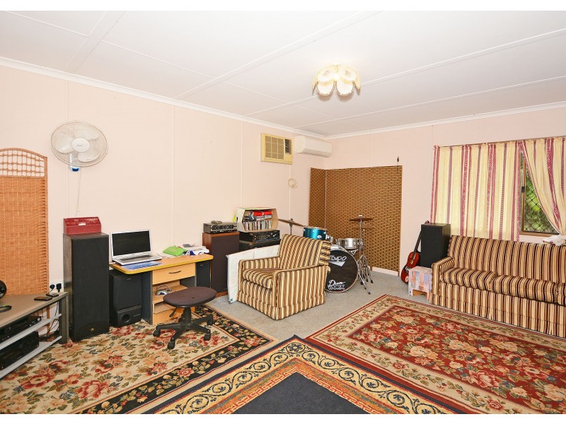 29 Paradise Street, Point Vernon QLD 4655