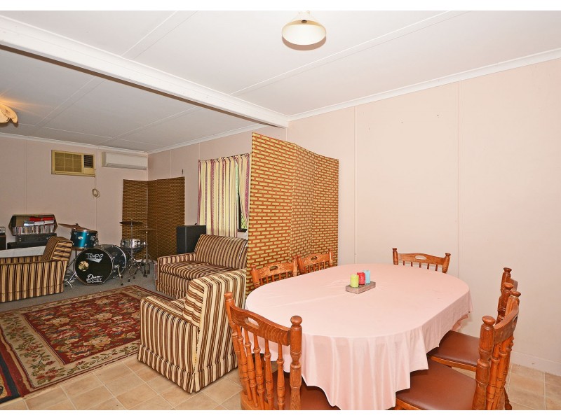 29 Paradise Street, Point Vernon QLD 4655