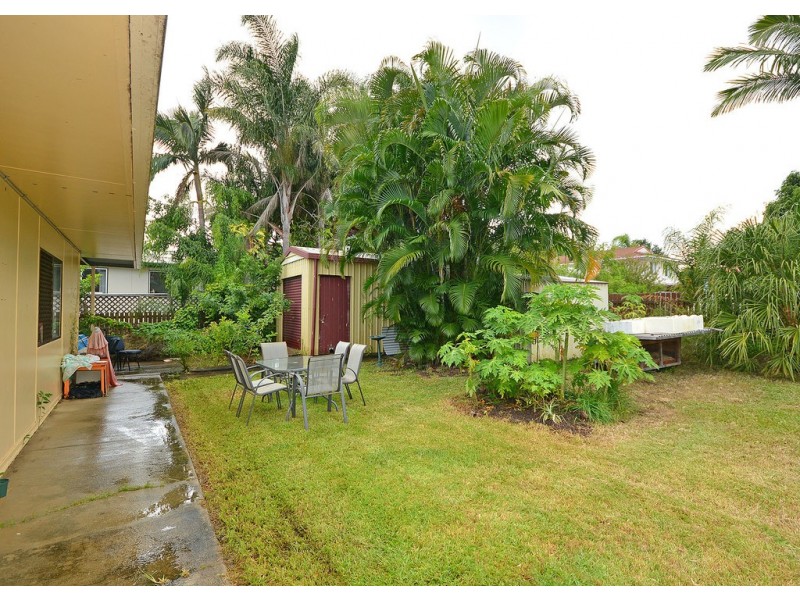 29 Paradise Street, Point Vernon QLD 4655