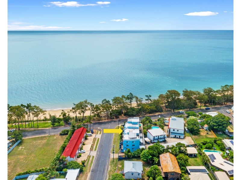11/458 Esplanade, Torquay QLD 4655