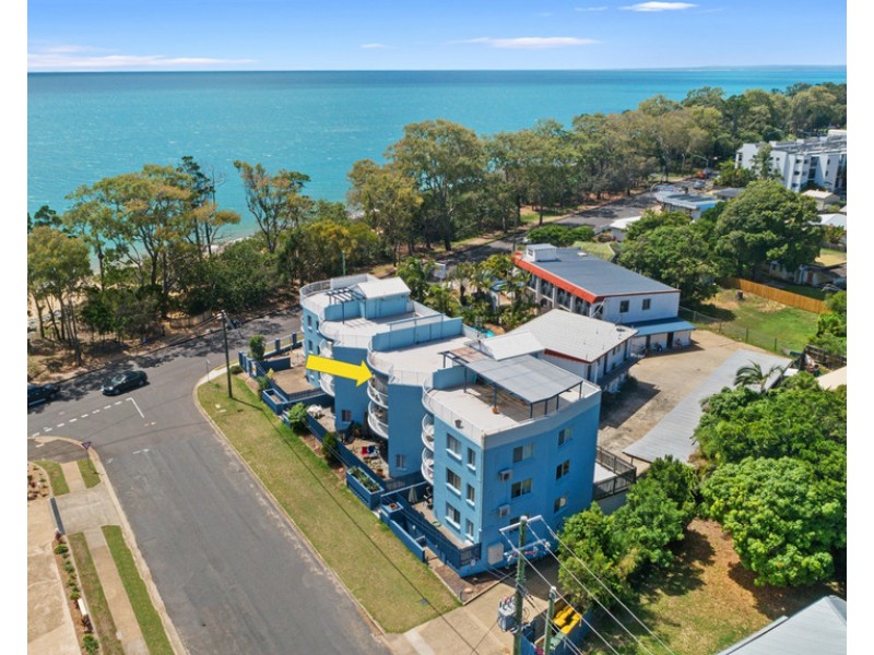 11/458 Esplanade, Torquay QLD 4655
