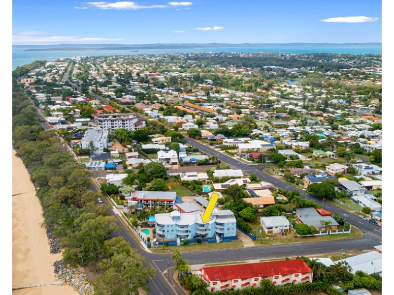 11/458 Esplanade, Torquay QLD 4655