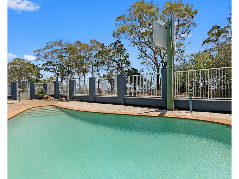11/458 Esplanade, Torquay QLD 4655