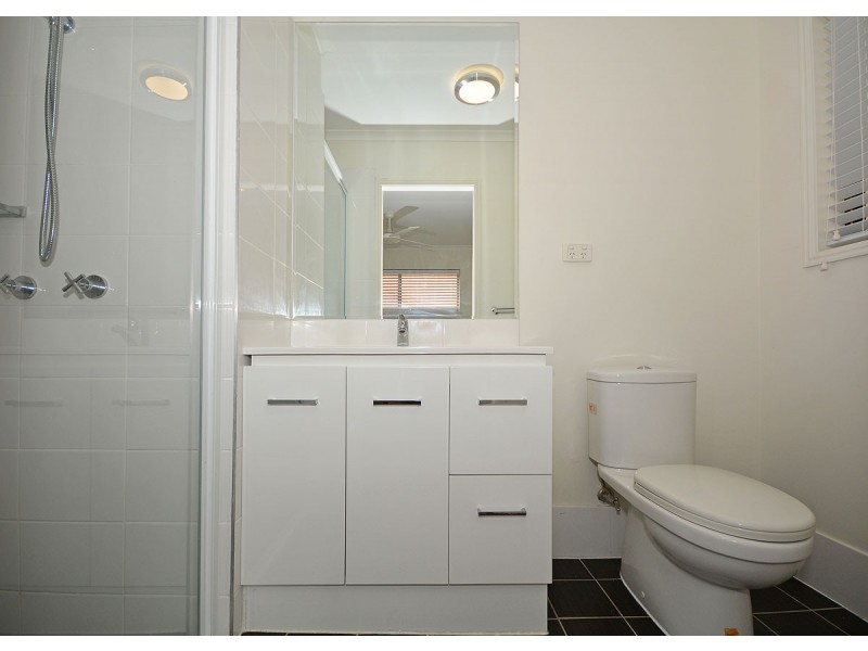 123 Long Street, Point Vernon QLD 4655