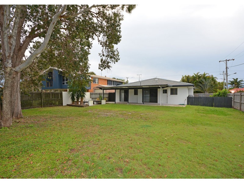 123 Long Street, Point Vernon QLD 4655