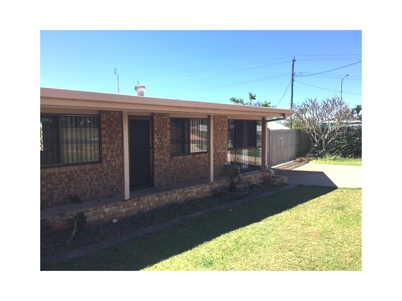 3 Matthew Drive, Urangan QLD 4655