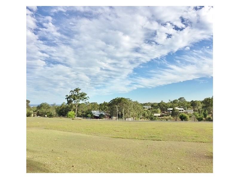 17 Seaview Drive, Booral QLD 4655