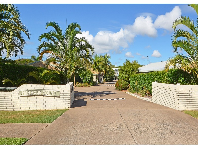 11/85 Miller Street, Urangan QLD 4655