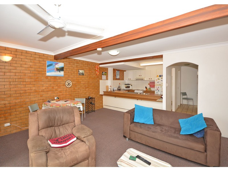 11/85 Miller Street, Urangan QLD 4655