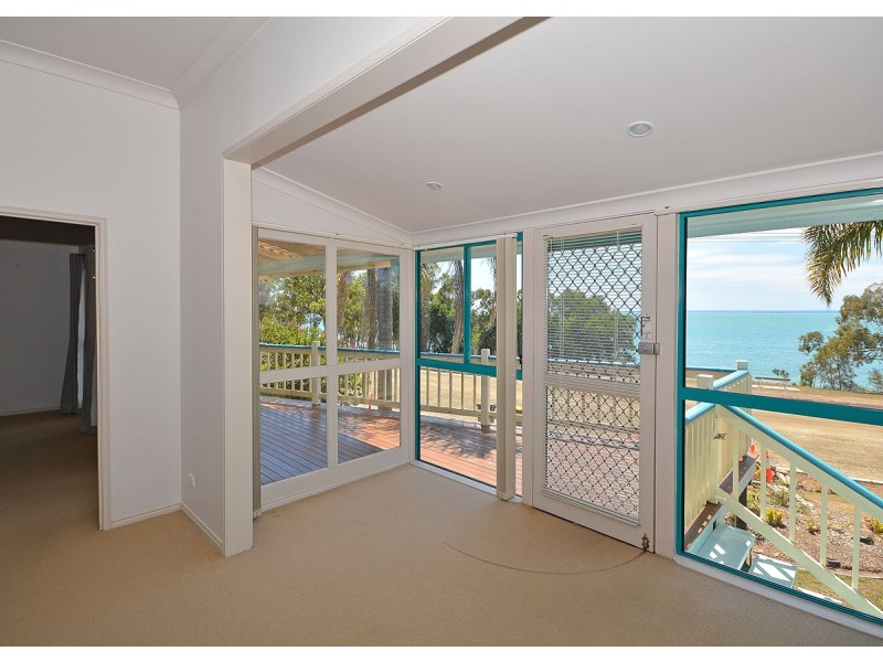 159 Charlton Esplanade, Point Vernon QLD 4655