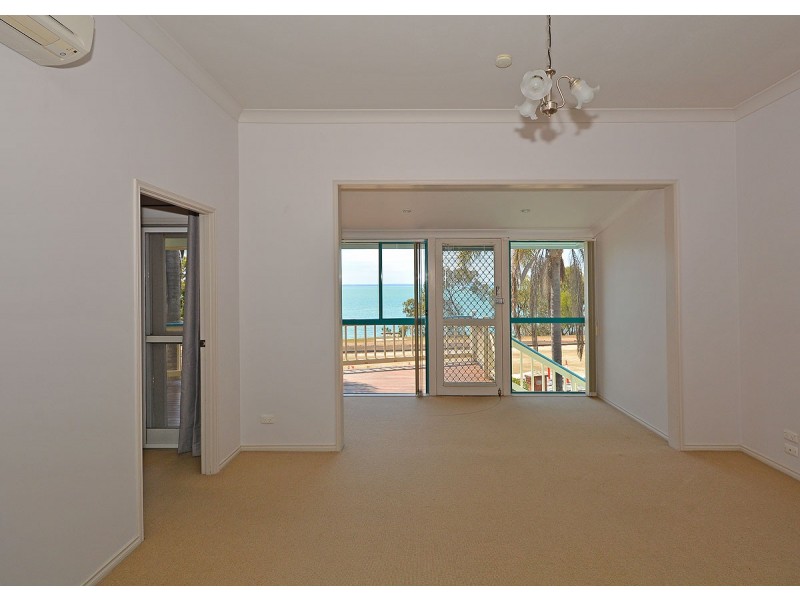 159 Charlton Esplanade, Point Vernon QLD 4655