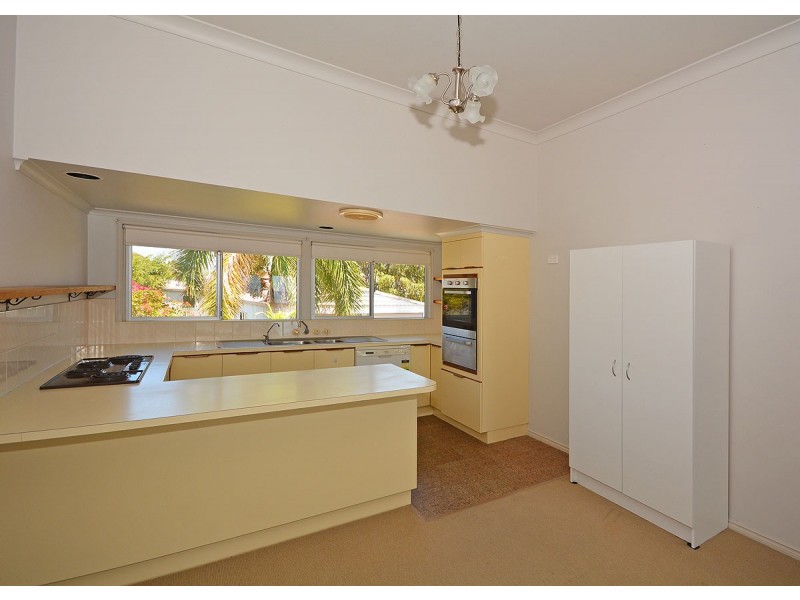 159 Charlton Esplanade, Point Vernon QLD 4655