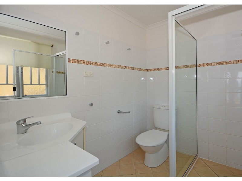 159 Charlton Esplanade, Point Vernon QLD 4655