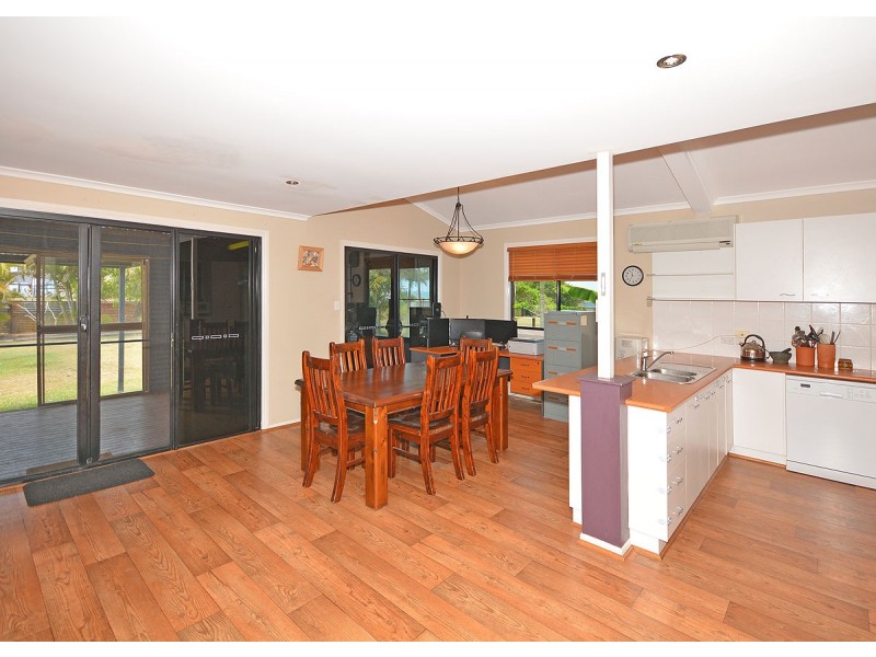16 Loggerhead Court, River Heads QLD 4655