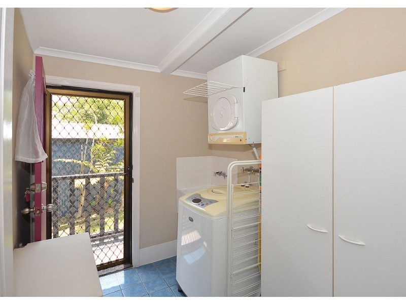 16 Loggerhead Court, River Heads QLD 4655