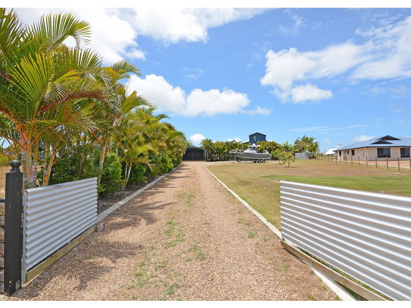 16 Loggerhead Court, River Heads QLD 4655