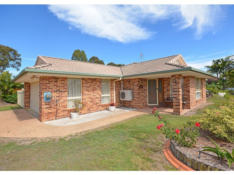 50 Ibis Boulevard, Eli Waters QLD 4655