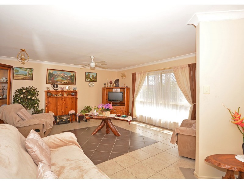 50 Ibis Boulevard, Eli Waters QLD 4655