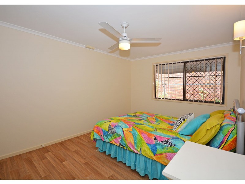 4/12 Denmans Camp Road, Torquay QLD 4655