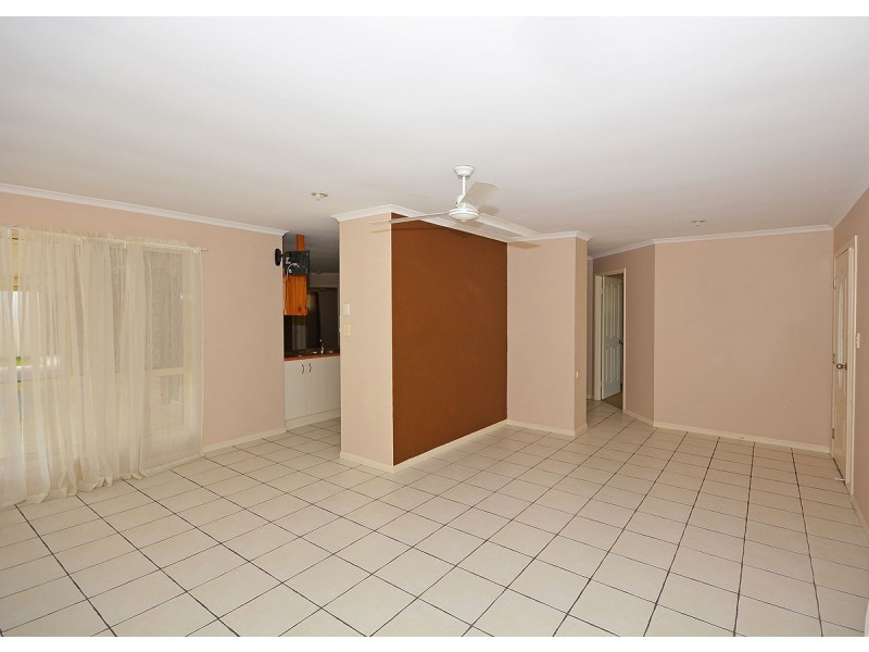8 Maryborough Hervey Bay Road, Urraween QLD 4655