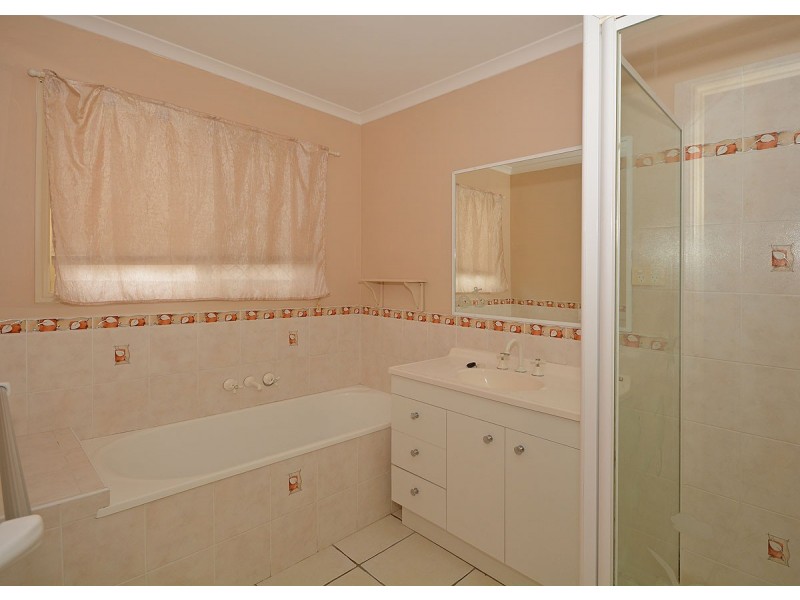 8 Maryborough Hervey Bay Road, Urraween QLD 4655
