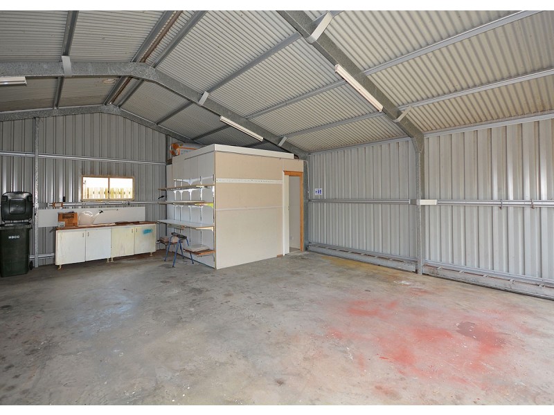 8 Maryborough Hervey Bay Road, Urraween QLD 4655