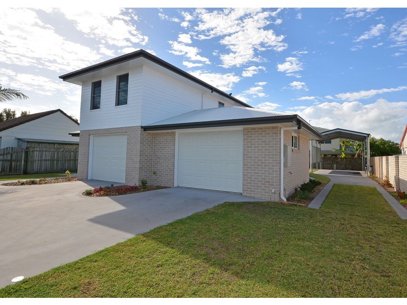 22 Skinner Crescent, Urangan QLD 4655