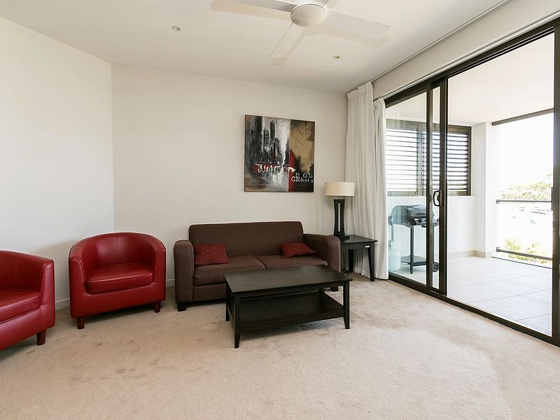 502/468 Esplanade, Torquay QLD 4655