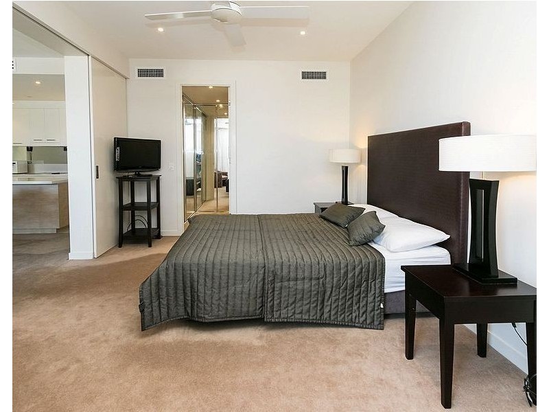 502/468 Esplanade, Torquay QLD 4655