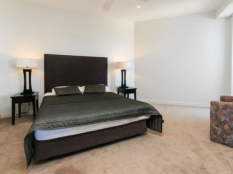 502/468 Esplanade, Torquay QLD 4655