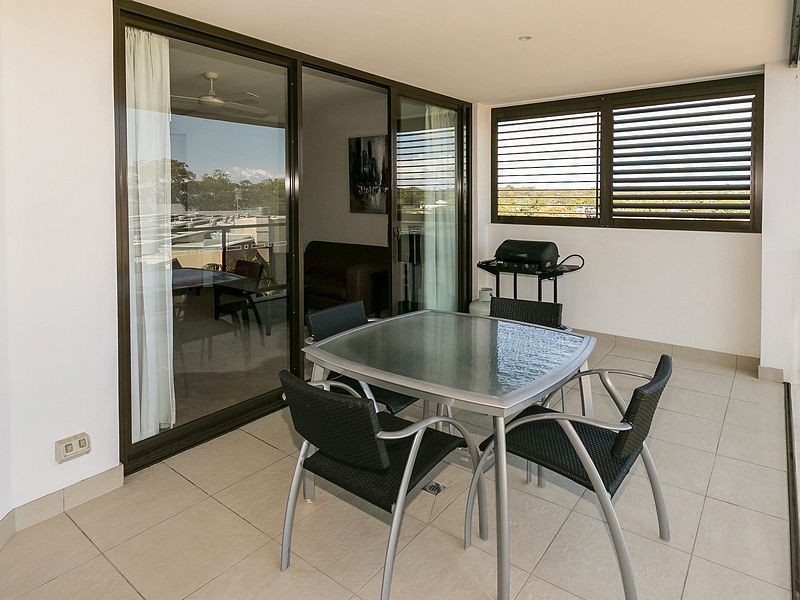 502/468 Esplanade, Torquay QLD 4655