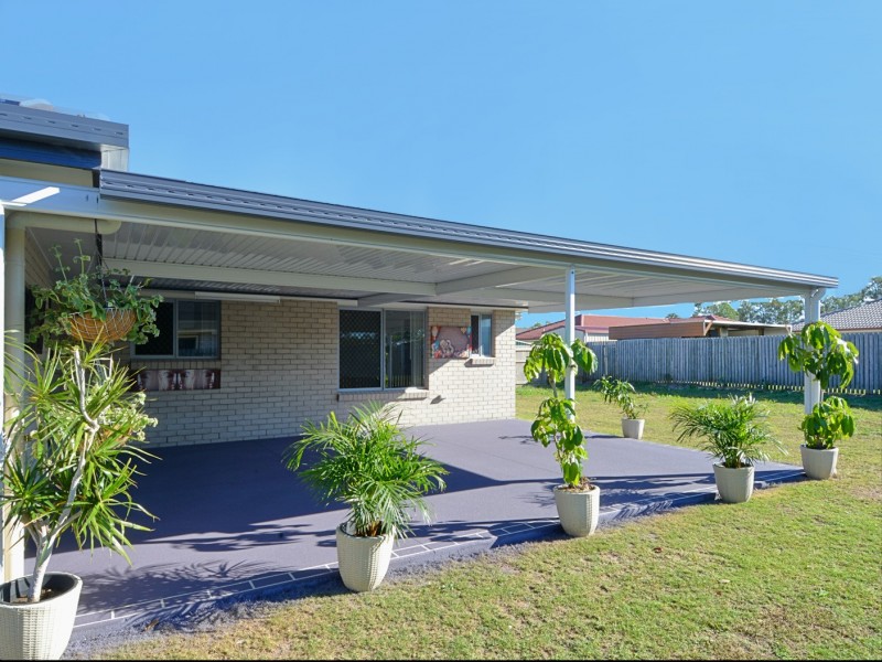 15 Seashore Way, Toogoom QLD 4655